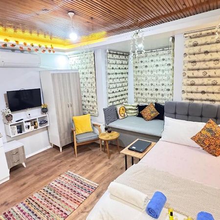 Taksim Camellia Suit Istanbul Bagian luar foto