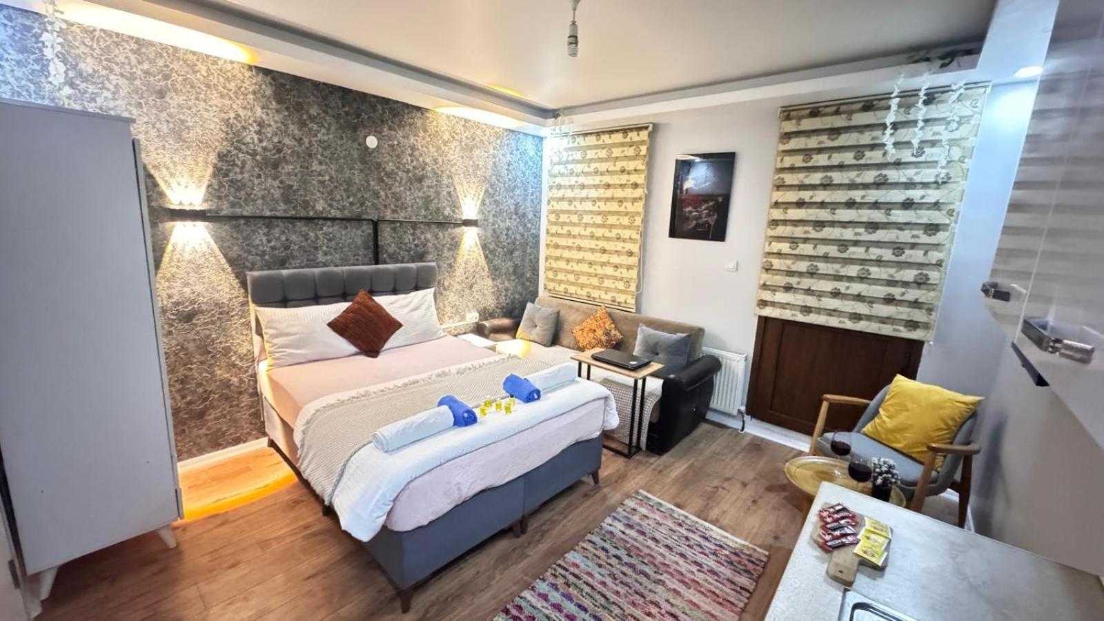 Taksim Camellia Suit Istanbul Bagian luar foto